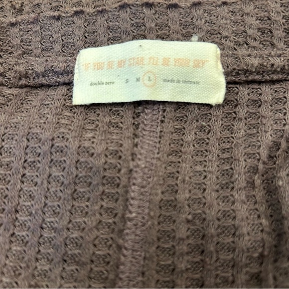 ANTHROPOLOGIE If You Be My Star, I’ll Be Your Sky Oversized Thermal Top - Picture 3 of 4